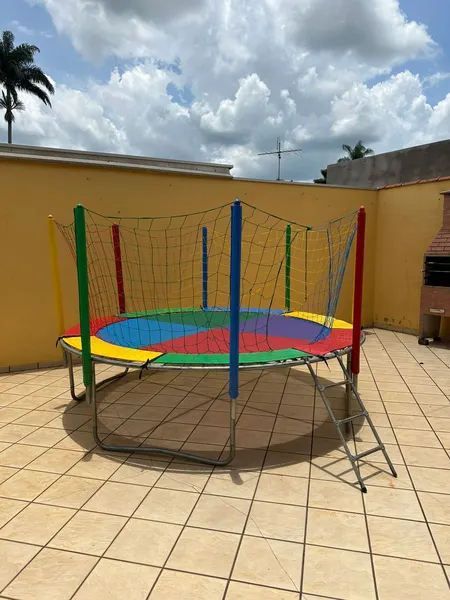 Foto do brinquedo Cama Elástica 3,05 m