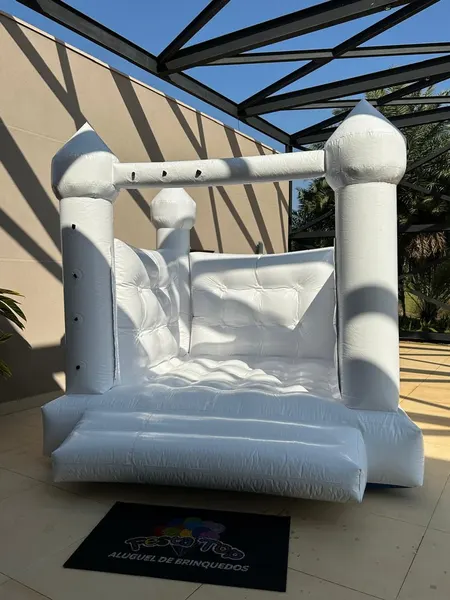 Foto do brinquedo Inflável Branco de Luxo